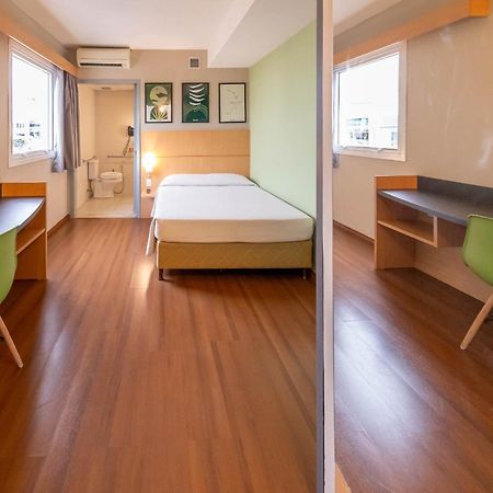 Hus Hotel Dourados Eksteriør bilde